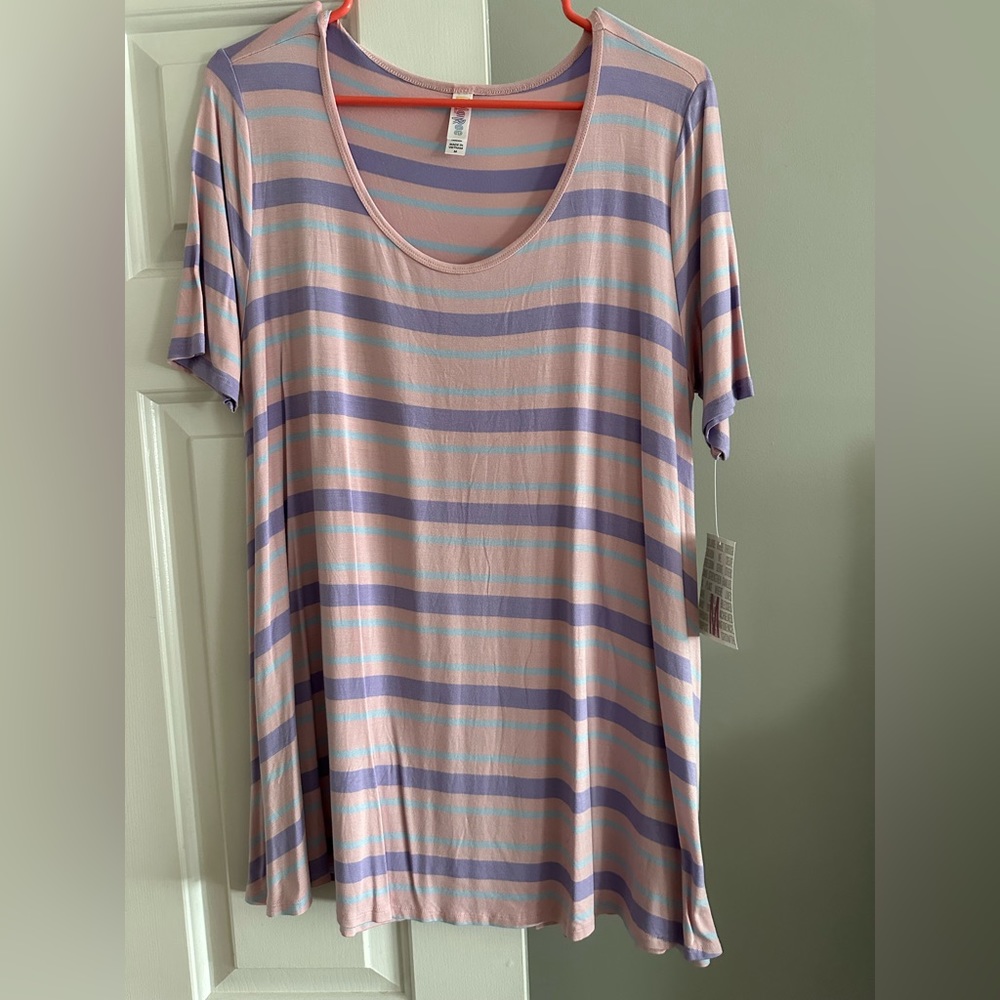 LuLaRoe Perfect T